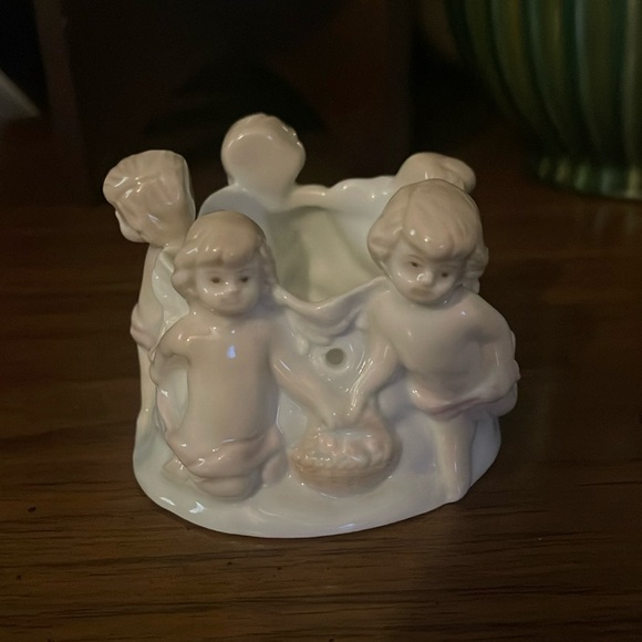 Russ Berrie & Co Inc Vintage Candlestick Holder - Picture 2 of 10